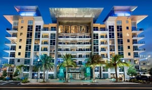 02_Apogee Hermitage Front Entrance