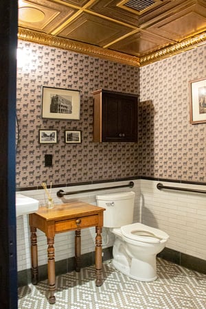 15_Website---GoldenLamb-Bathroom-Detail-01